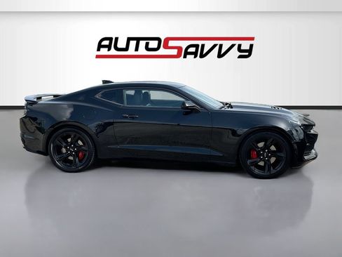Used 2022 Chevrolet Camaro SS RWD image 8