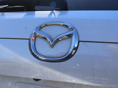 Used 2022 MAZDA CX-5 Signature image 14