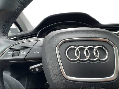 Used 2023 Audi Q7 2.0T Premium w/ Convenience Package AWD/4WD image 42