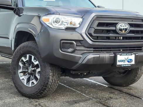 Used 2022 Toyota Tacoma SR image 2