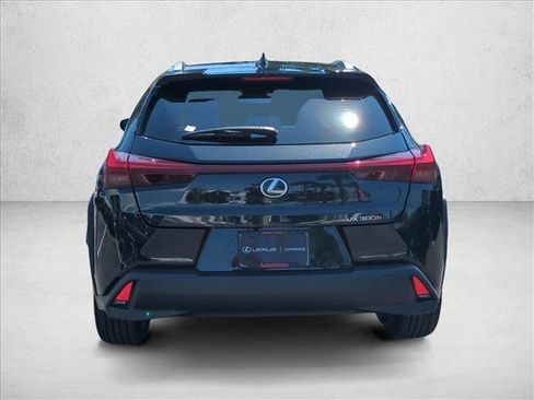 New 2026 Lexus UX 300h FWD image 8