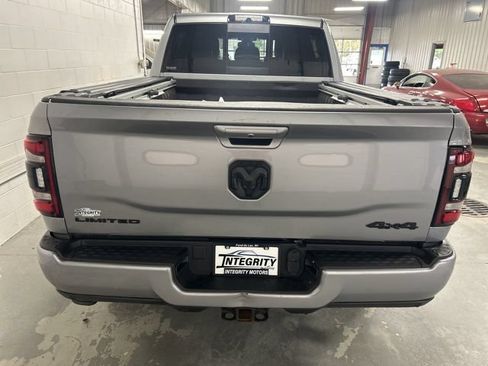Used 2021 RAM 2500 Limited w/ Night Edition AWD/4WD image 7