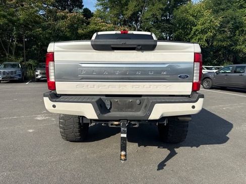Used 2019 Ford F250 Platinum w/ Platinum Ultimate Package AWD/4WD image 4