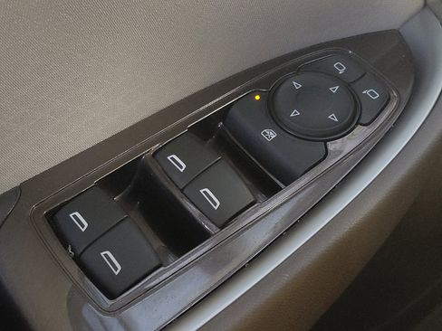 Used 2023 Chevrolet Malibu LS FWD image 27