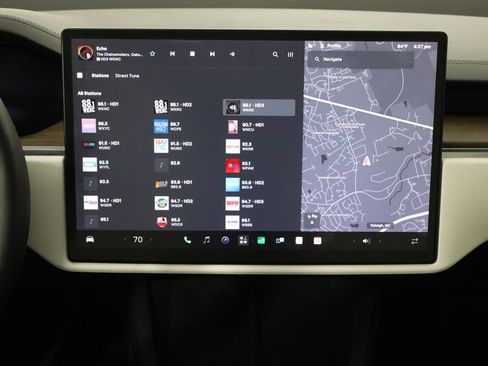 Used 2023 Tesla Model X AWD/4WD image 24