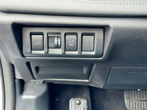 Certified 2024 Subaru Outback Limited AWD/4WD image 6