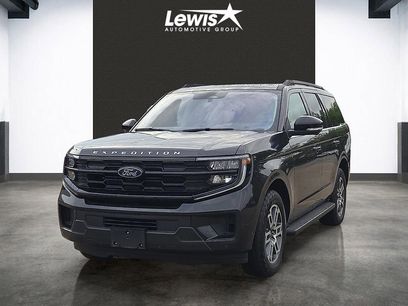 Used 2025 Ford Expedition Active