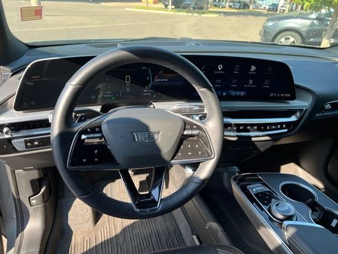 Used 2024 Cadillac Lyriq Sport AWD/4WD image 14