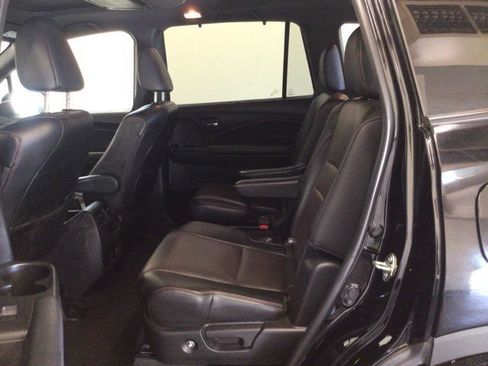 Used 2020 Honda Pilot Black Edition image 12