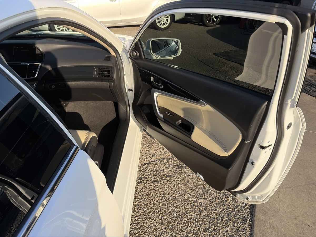 Used 2015 Honda Accord EX-L image 20