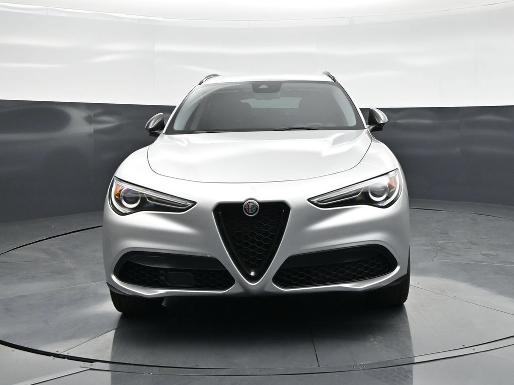 Used 2020 Alfa Romeo Stelvio w/ Nero Edizione RWD image 51
