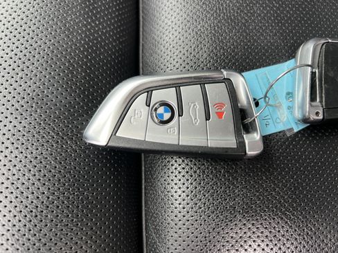 Used 2020 BMW X7 xDrive40i w/ Premium Package AWD/4WD image 30