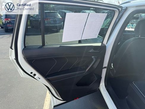 Certified 2023 Volkswagen Tiguan SEL R-Line image 23