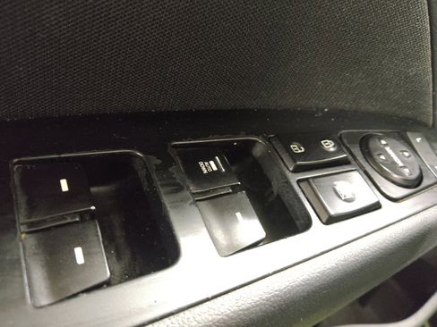 Used 2019 Hyundai Elantra SEL w/ Cargo Package FWD image 27