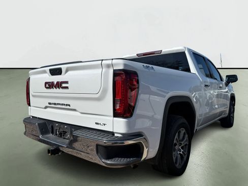 Used 2024 GMC Sierra 1500 SLT image 3
