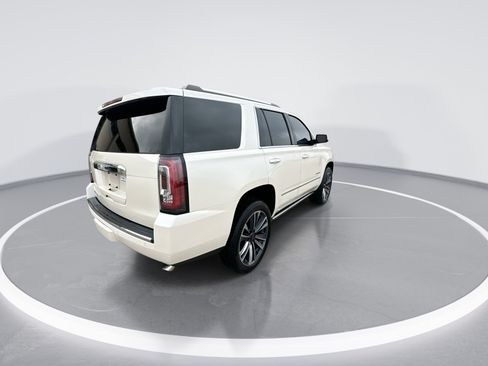 Certified 2015 GMC Yukon Denali w/ Premium Package AWD/4WD image 8