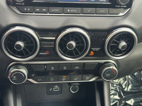 Used 2023 Nissan Sentra S image 24