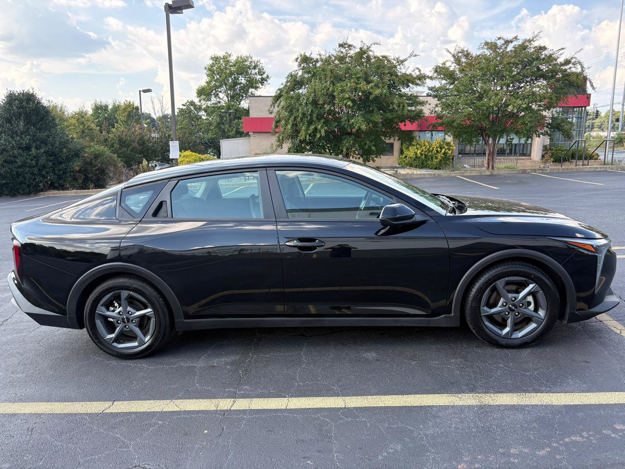 Used 2025 Kia K4 FWD image 4