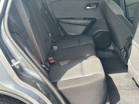 Used 2023 Nissan Rogue SV AWD/4WD image 15