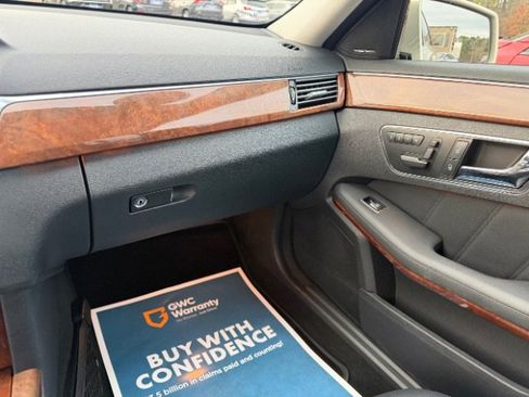 Used 2010 Mercedes-Benz E 350 Sedan image 16