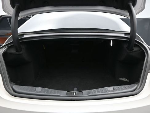 Used 2019 Lincoln MKZ Reserve FWD image 25