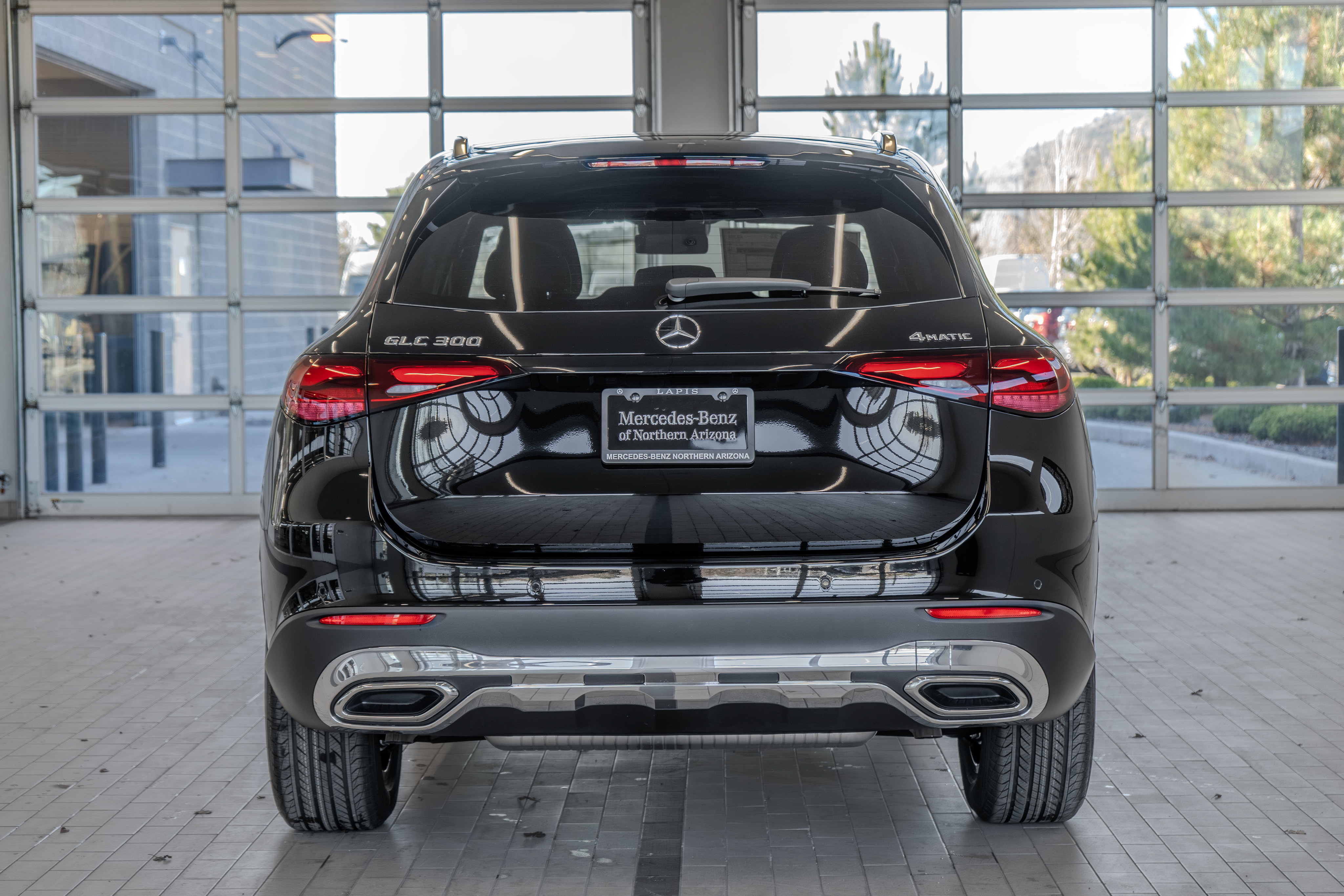 Used 2026 Mercedes-Benz GLC 300 4MATIC image 14