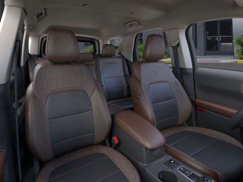 New 2025 Ford Bronco Sport Outer Banks w/ Outer Banks Tech Package+ image 10