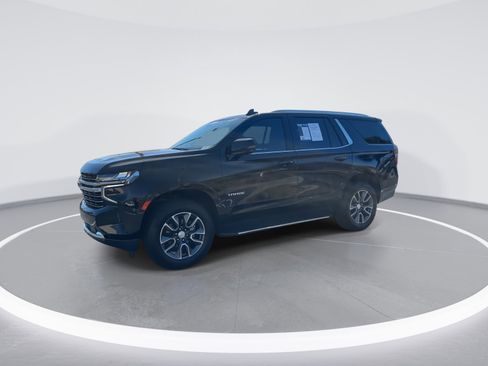 Used 2023 Chevrolet Tahoe LT w/ LT Signature Plus Package image 5