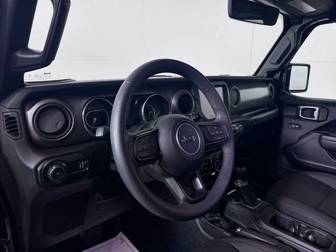 Used 2023 Jeep Wrangler Unlimited Sport AWD/4WD image 14