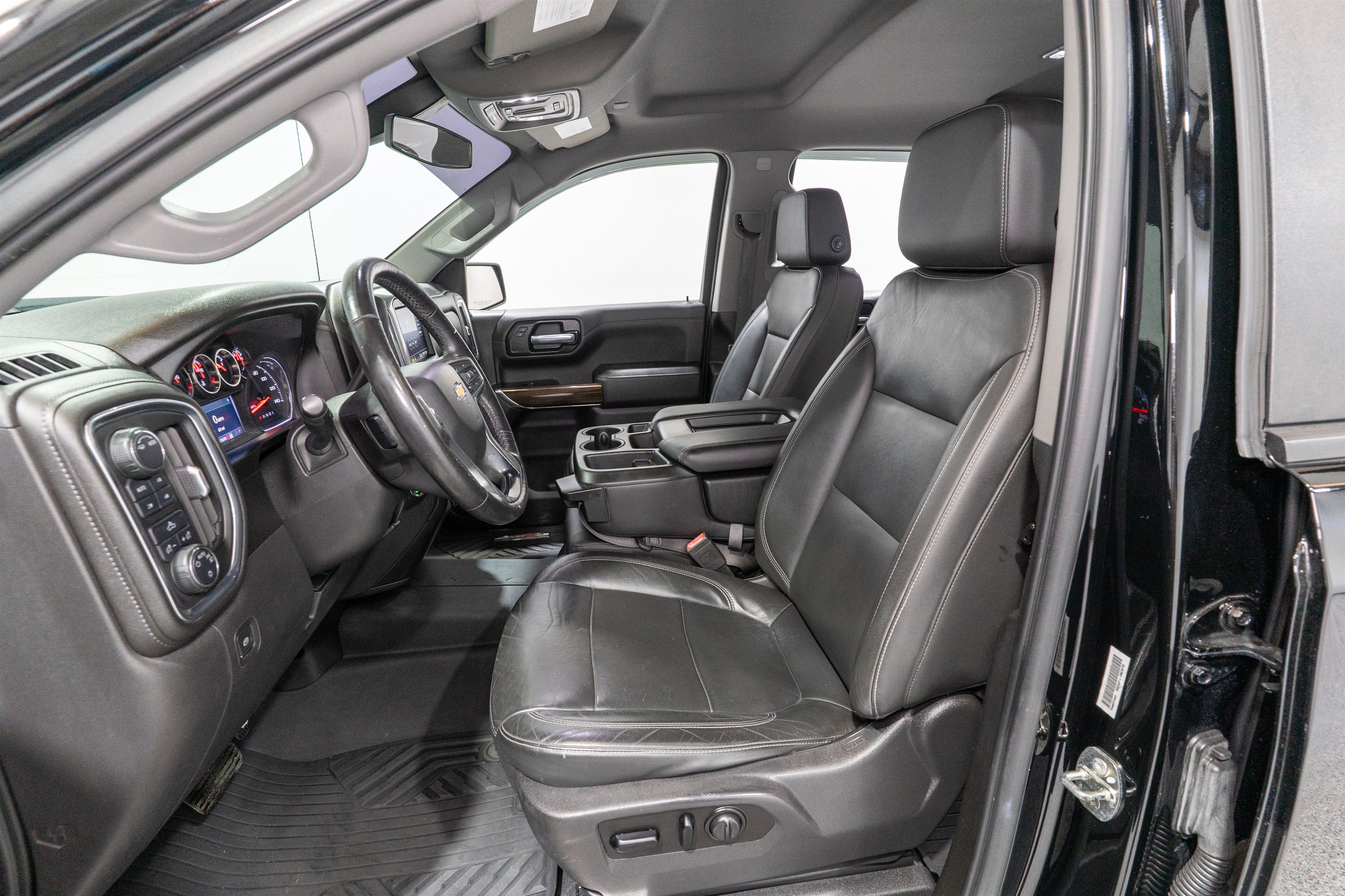 Used 2020 Chevrolet Silverado 1500 LT w/ All-Star Edition AWD/4WD image 15