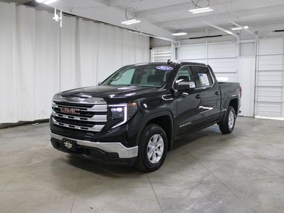 Used 2024 GMC Sierra 1500 SLE