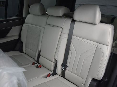 Used 2026 Hyundai Santa Fe SEL w/ Tow & Go Package image 18