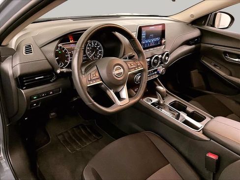 Used 2025 Nissan Sentra SV w/ All-Weather Package FWD image 12