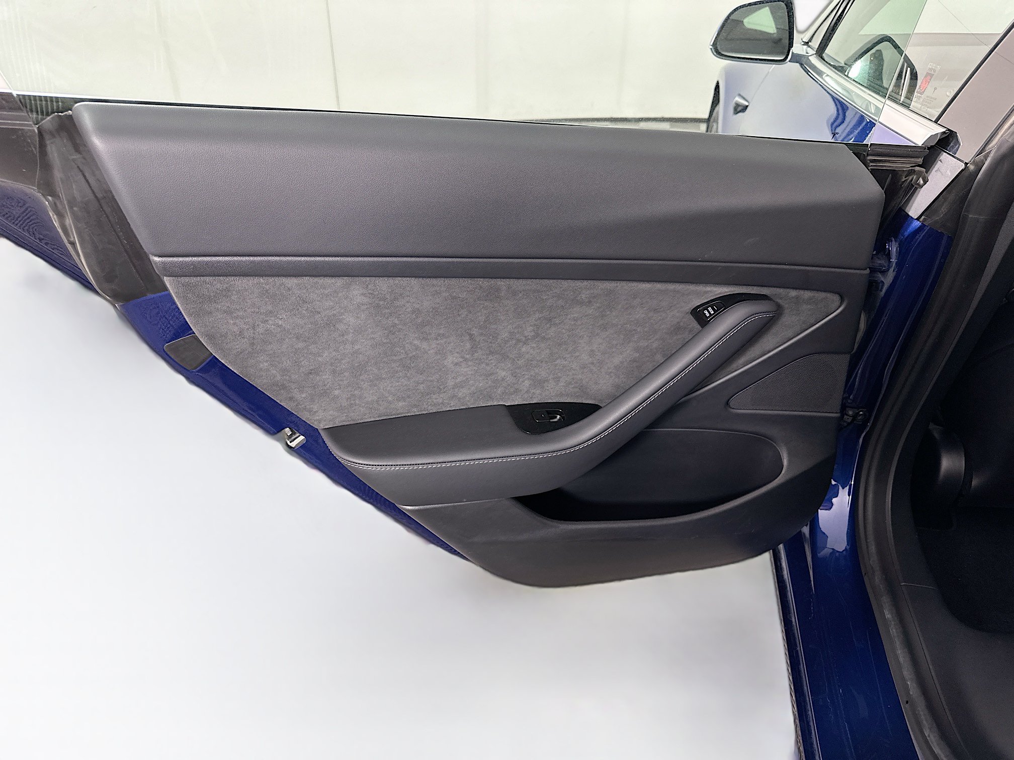 Used 2020 Tesla Model 3 Standard Range Plus RWD image 24