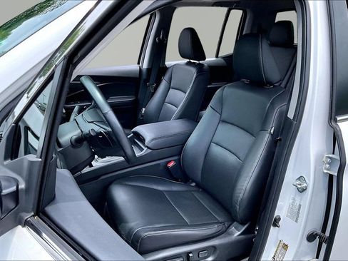 Used 2024 Honda Ridgeline RTL image 15