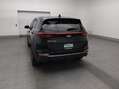 Used 2020 Kia Sportage LX FWD image 6