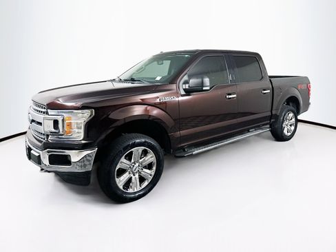 Used 2018 Ford F150 XLT w/ Equipment Group 302A Luxury AWD/4WD image 3