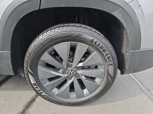 Used 2023 Volkswagen Taos S FWD image 32