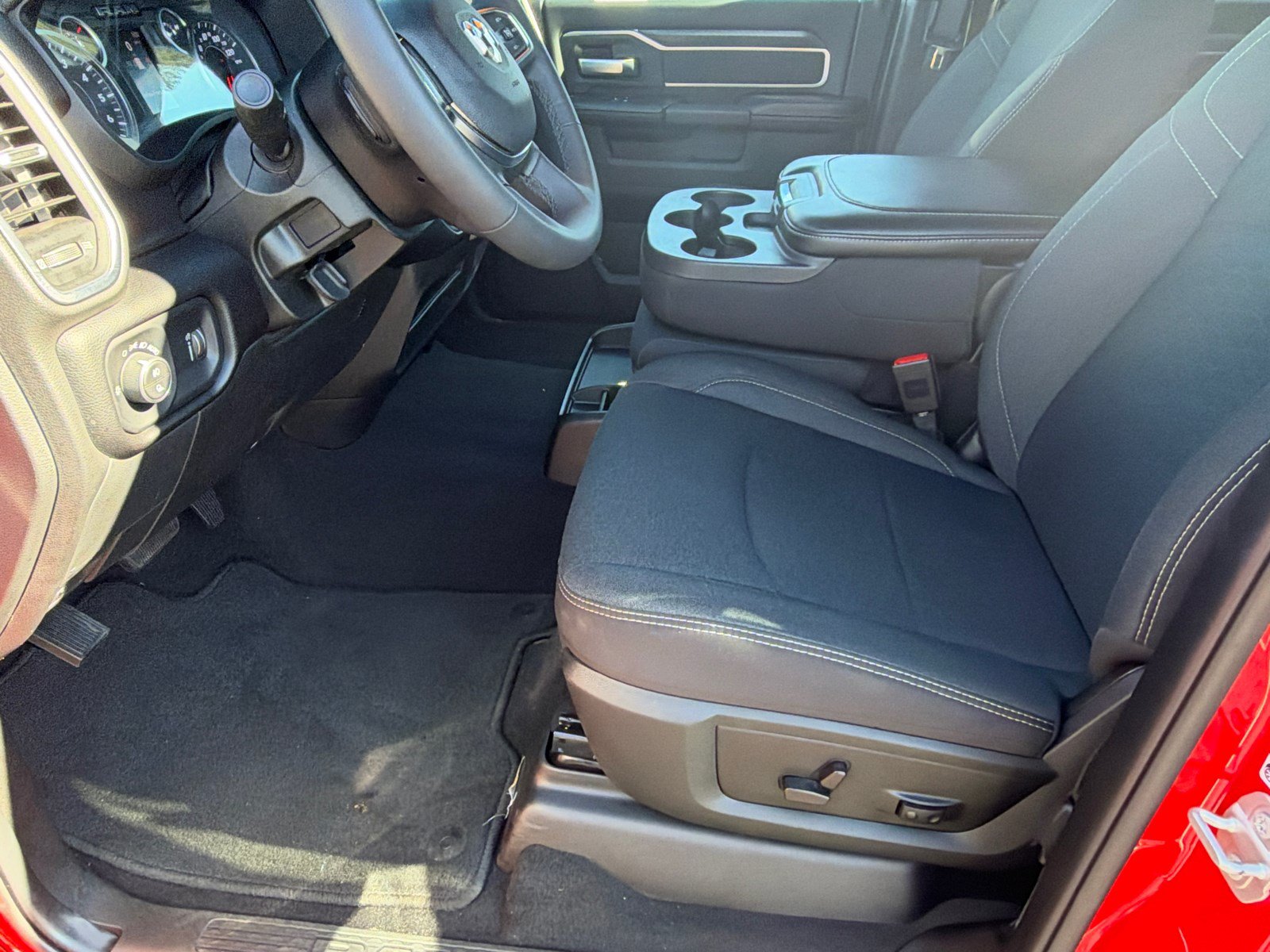 Used 2026 RAM 2500 Big Horn AWD/4WD image 9