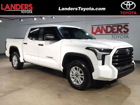Certified 2026 Toyota Tundra SR5 w/ SR5 Convenience Package image 1
