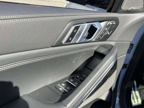 Used 2024 BMW X6 M60i w/ Executive Package image 20