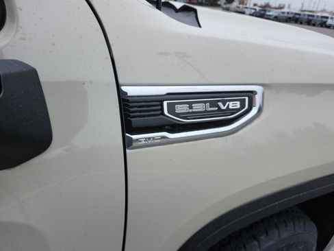 Used 2026 GMC Sierra 1500 SLE AWD/4WD image 7