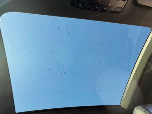 Used 2021 Mercedes-Benz C 300 C 300 image 13