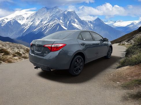 Used 2014 Toyota Corolla LE FWD image 5