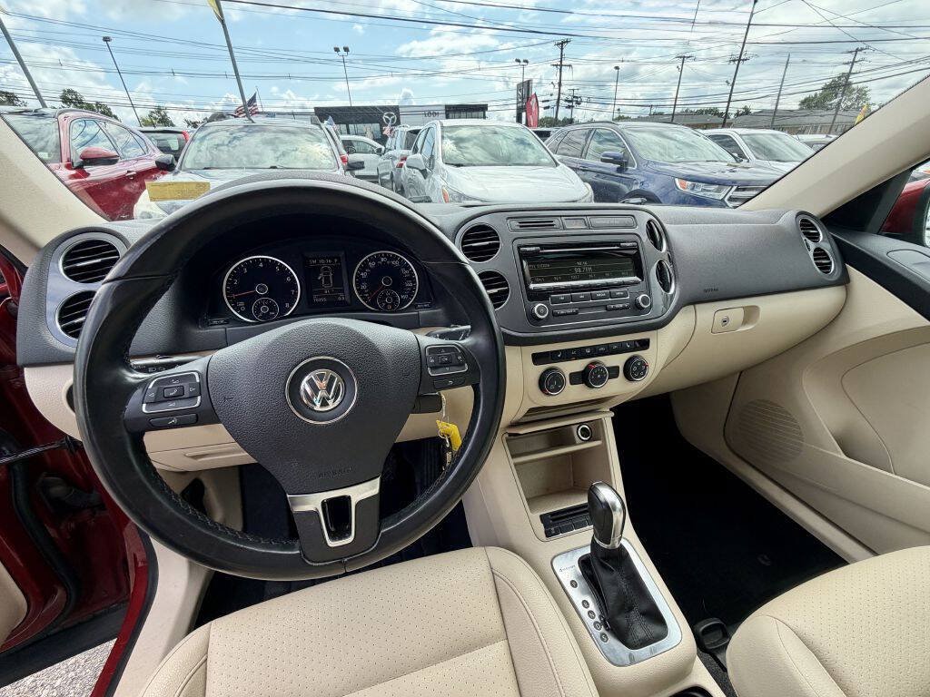 Used 2014 Volkswagen Tiguan SE AWD/4WD image 18