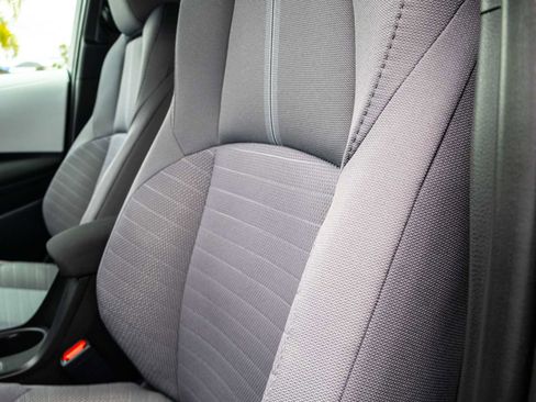 Used 2026 Toyota Corolla SE FWD image 18