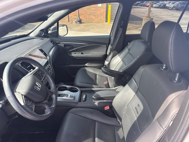 Certified 2023 Honda Passport EX-L image 5