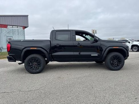 Used 2026 GMC Canyon Elevation w/ Convenience Package RWD image 7