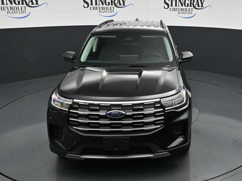 Used 2025 Ford Explorer Active RWD image 28