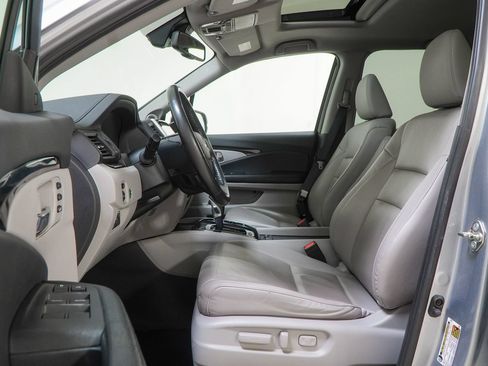 Used 2017 Honda Ridgeline RTL-E image 23